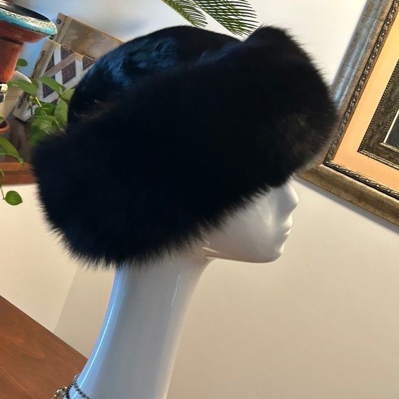 TheFurVault Lenore Marshall Ranch Mink Hat With Fox Trim, AOS, New with Tags main image 14